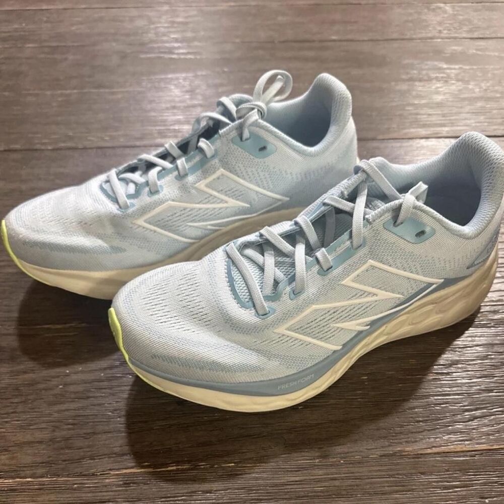 New Balance 680v8 Women’s (size 7.5) Fresh Foam Quarry Blue Athletic Shoes